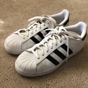 ADIDAS SUPERSTARS